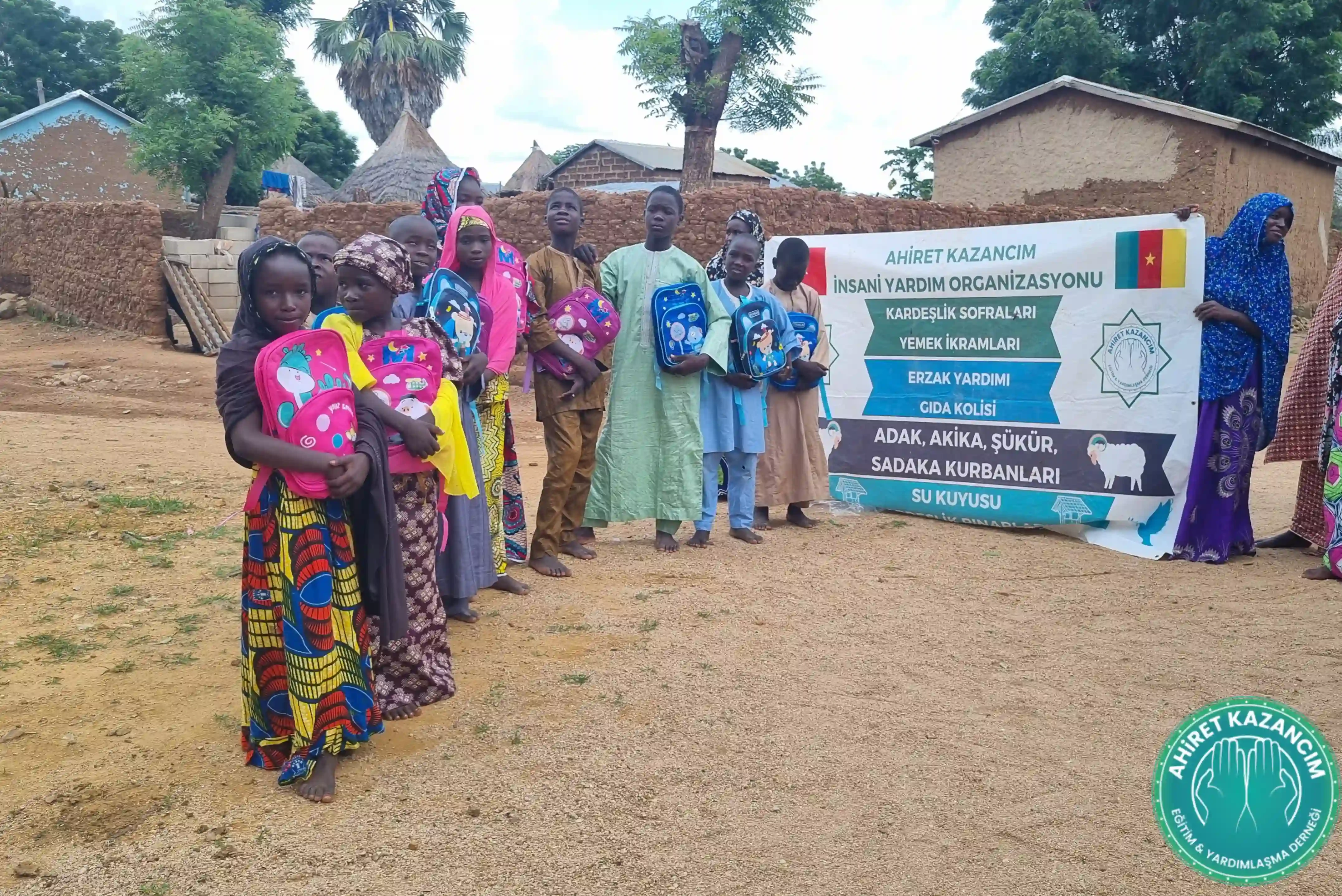 Afrika’da Kırtasiye Yardımı